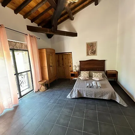 Dans Domaine Des Barrettes 펜션 아그