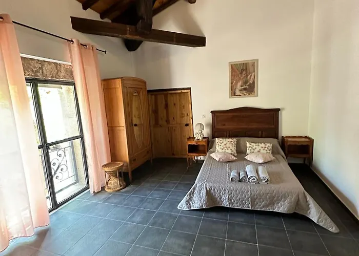 Dans Domaine Des Barrettes בית נופש אגדה